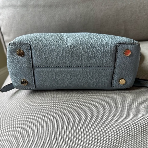 Michael Kors Riley Bag - Picture 4 of 6